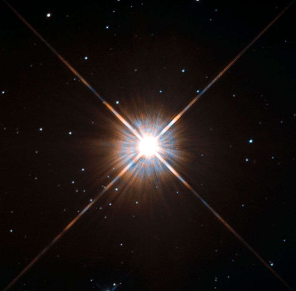 Proxima Centauri de ster die zich het dichtst in de buurt van ons zonnestelsel bevindt is hier te zien in een opname van de ruimtetelescoop Hubble