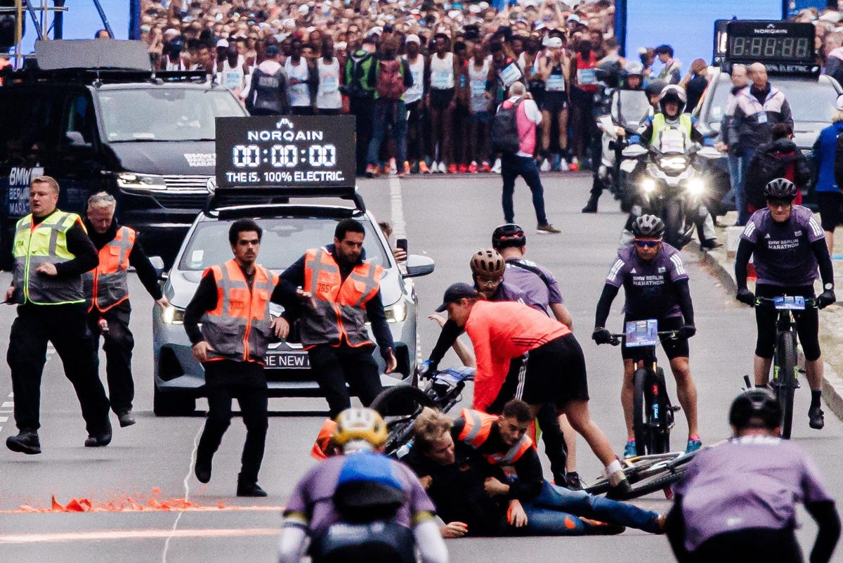 preview for El resumen del Maratón de Berlín 2023