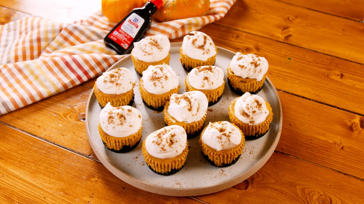 preview for These Mini PSL Cheesecakes Are Ridiculously Good