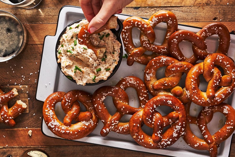 Soft Pretzel dip snack bar - Cleverly Inspired