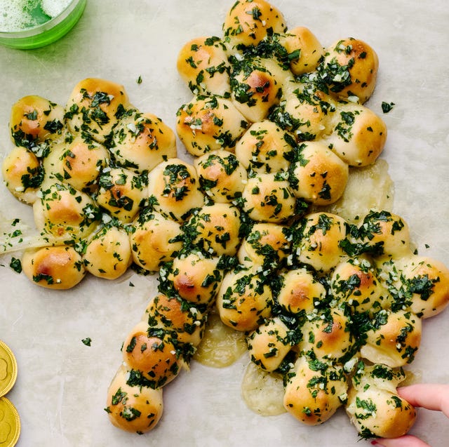 Pull-Apart Shamrock pull apart biscuits covered in herbs shaped like a shamrock