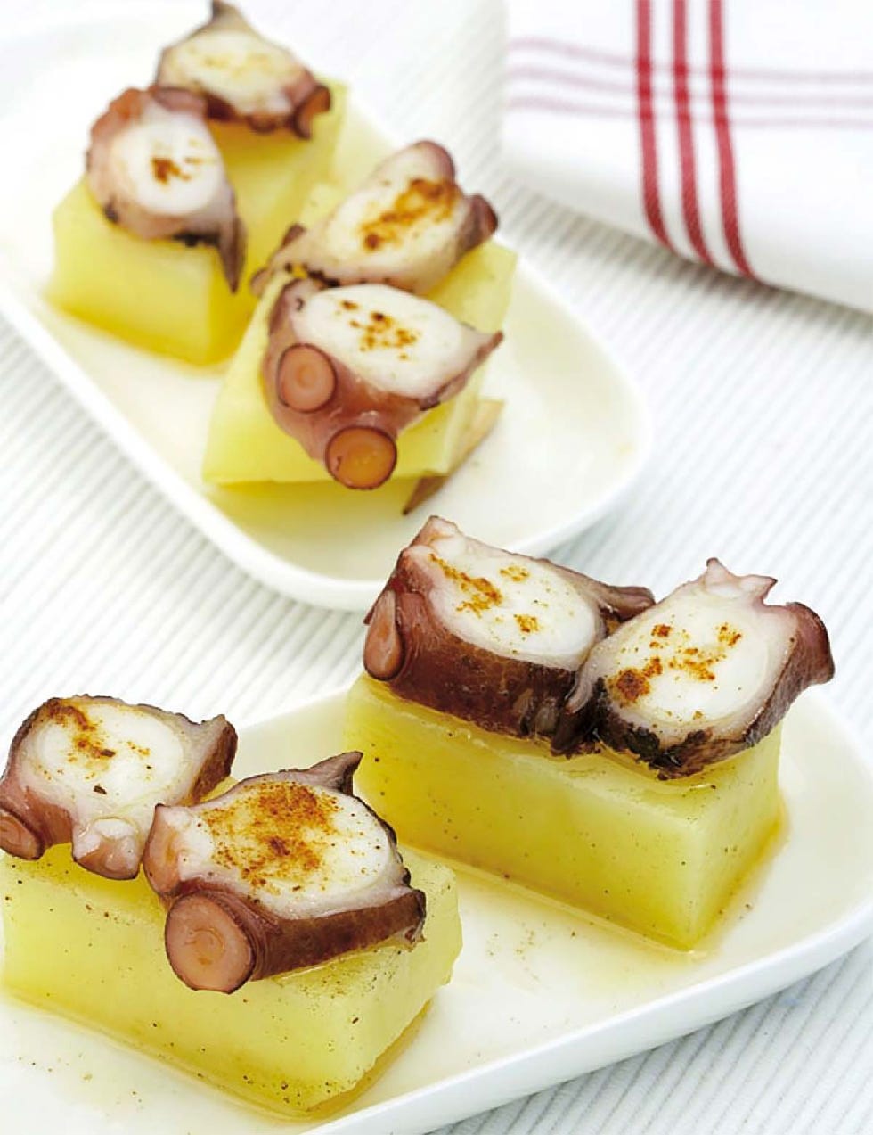 pulpo con patata confitada