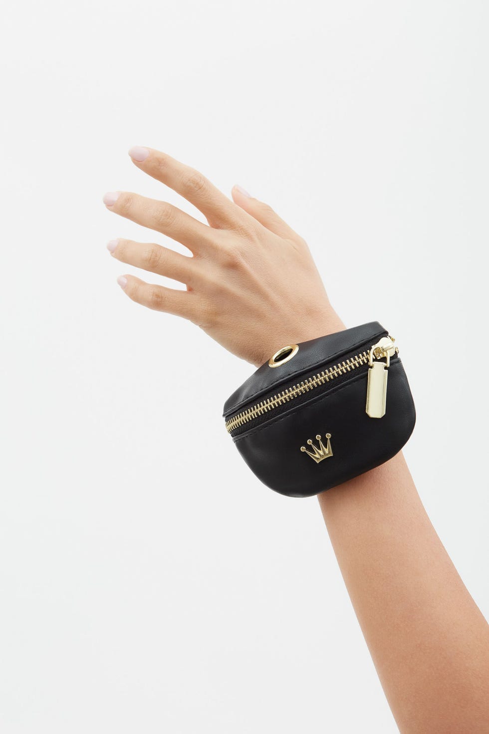 pulsera con bolsillo para llevar las bolsas para recoger los deshechos de tu mascota