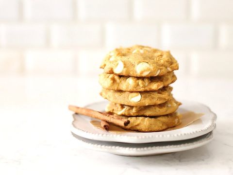 pumpkin spice cookies with white chocolate chips
