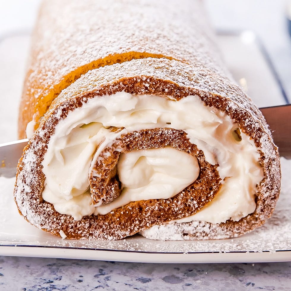 pumpkin cheesecake roll