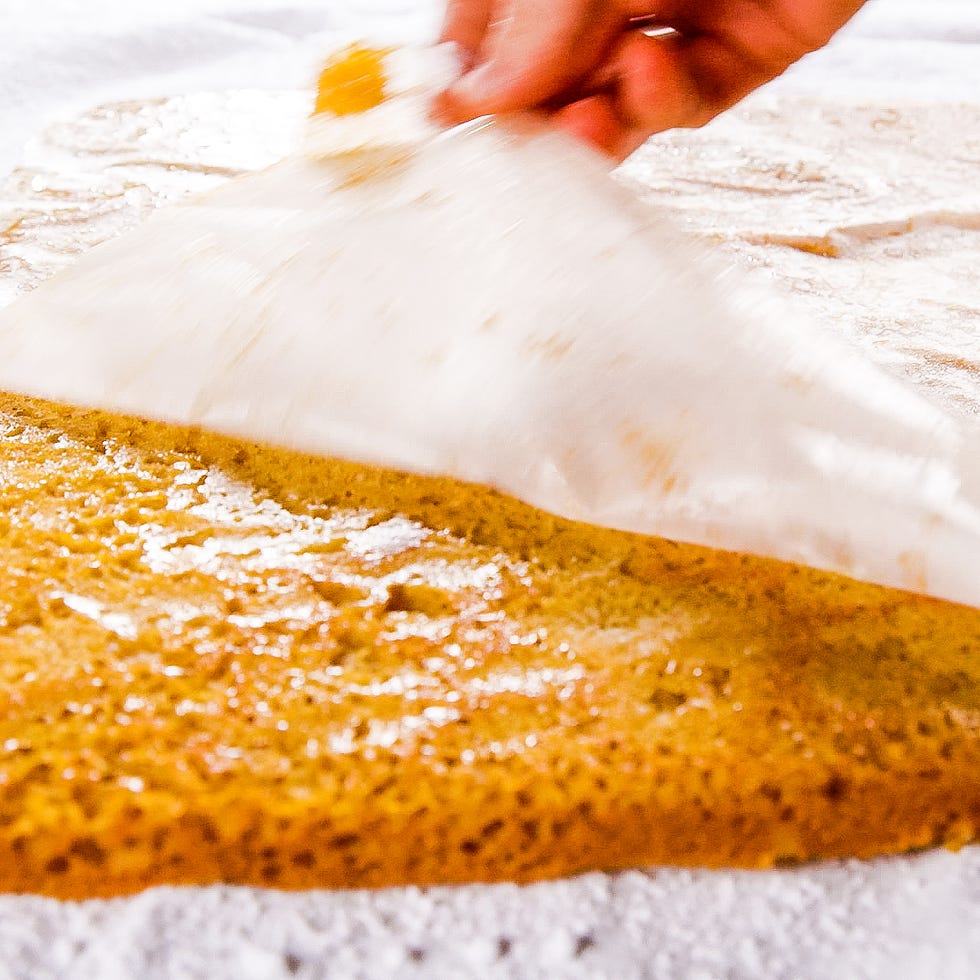 pumpkin cheesecake roll