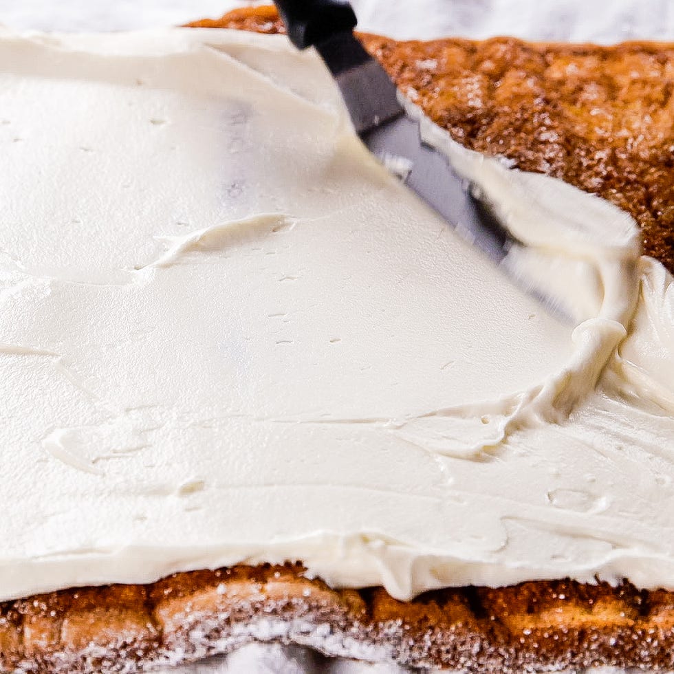 pumpkin cheesecake roll