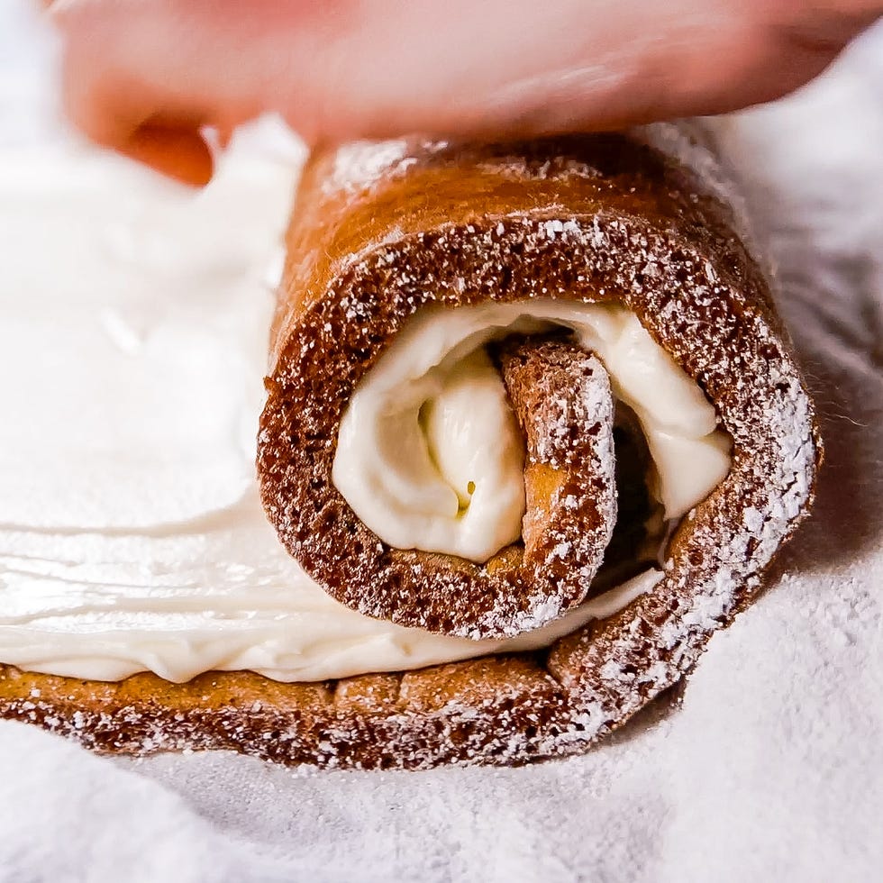 pumpkin cheesecake roll