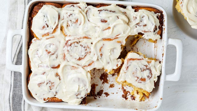 pumpkin cinnamon rolls with cream cheese icing
