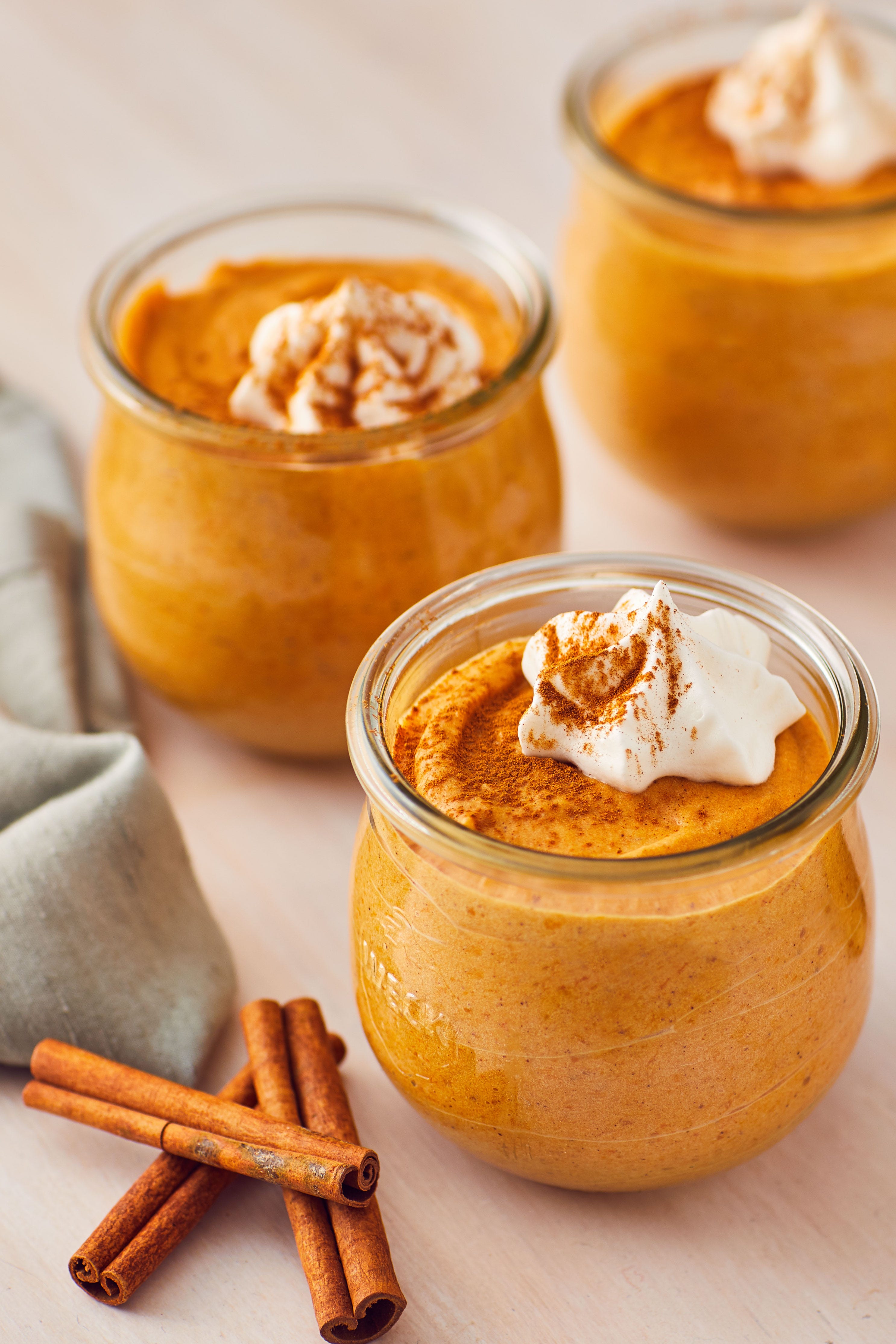 25 Easy Mousse Recipes - How To Make Mousse Desserts
