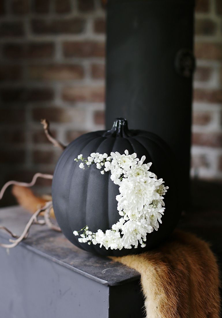 60 Easy Pumpkin Painting Ideas For Fall 2025 Pumpkin Painting Ideas Floral Moon Pumpkin 66faf43dbe6ac