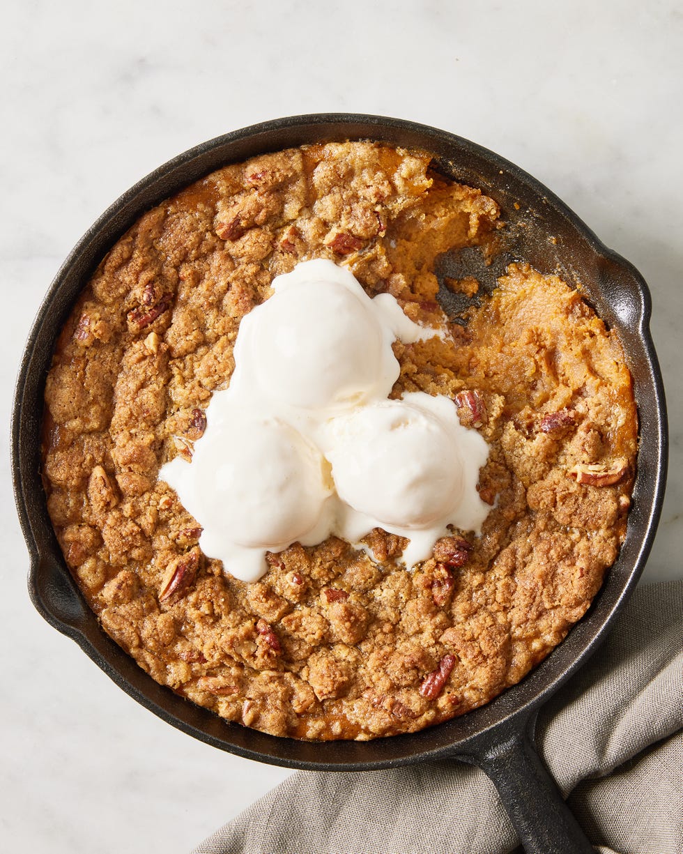 pumpkin pie crisp in a skillet
