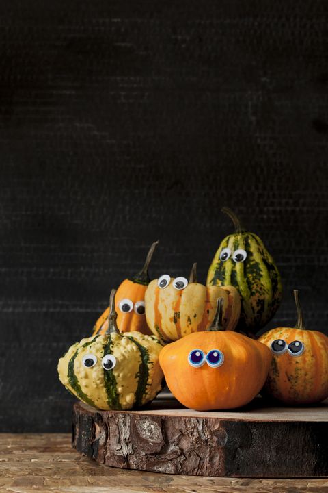 pumpkins with eyes for halloween