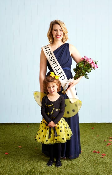 a mom and daughter dressed as miss spelled and a spelling bee for a fun pun halloween costume