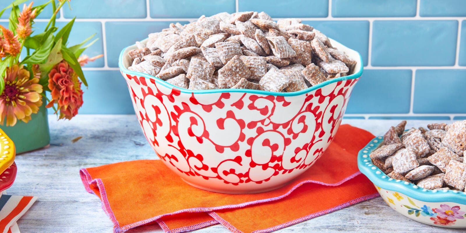 why are muddy buddies called puppy chow