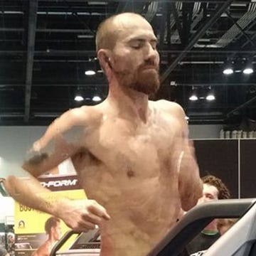 Jacob Puzey sets treadmill record Jacob Puzey sets treadmill record