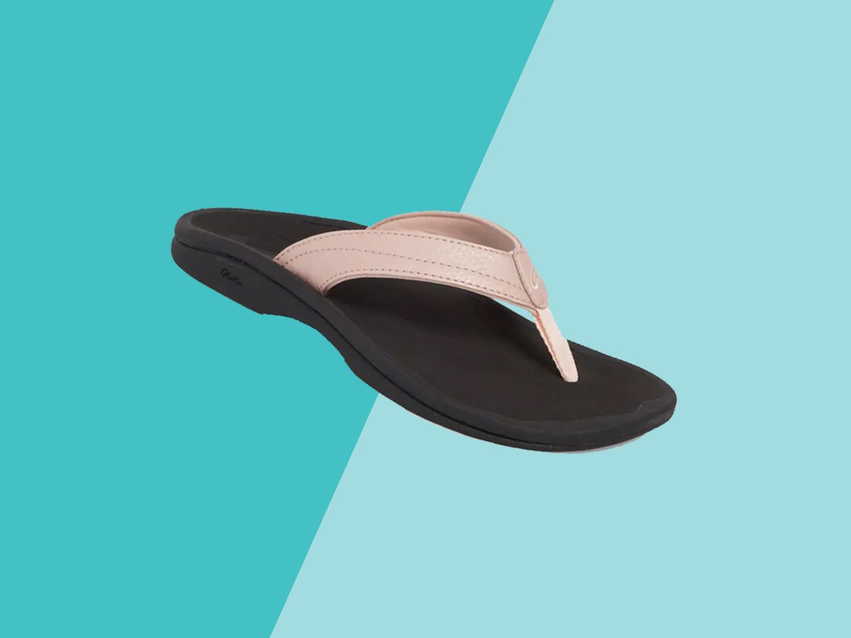 11 Best Flip-Flops With Arch Support in 2024, Per Podiatrists