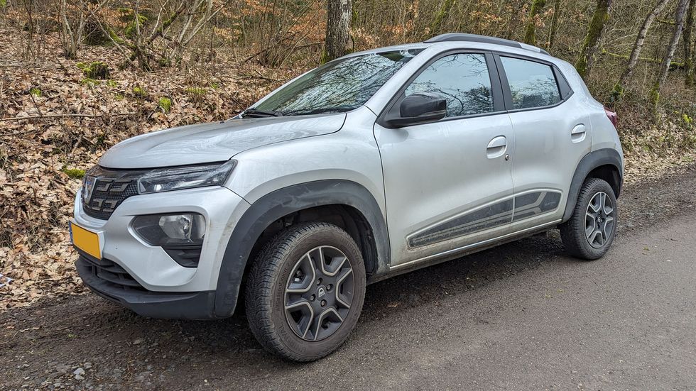 2022 dacia spring in luxembourg