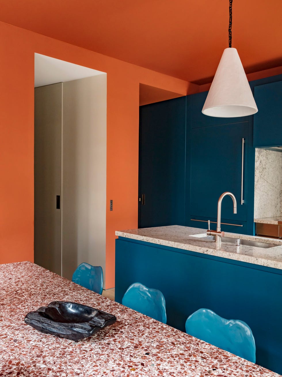 interior designer pierre yovanovitch’s home with curvy furniture