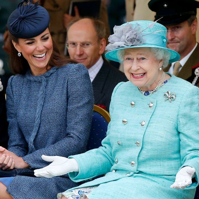 回憶英國女王的幽默真性情！「機智反嗆美國總統、用手拿包藏果醬吐司？」細數伊莉莎白二世的10個趣味瞬間