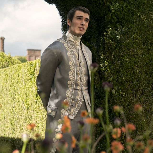queen charlotte a bridgerton story corey mylchreest as young king george in episode 101 of queen charlotte a bridgerton story cr liam danielnetflix © 2023