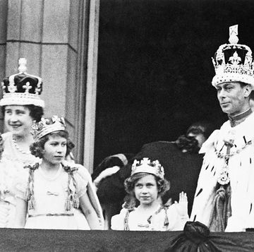 queen elizabeth coronation note