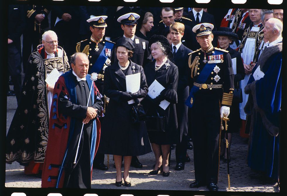 royal family leaving westminster abbey