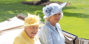 エリザベス女王　カミラ夫人　女王　王妃　クイーン　ロイヤルファミリー　英王室