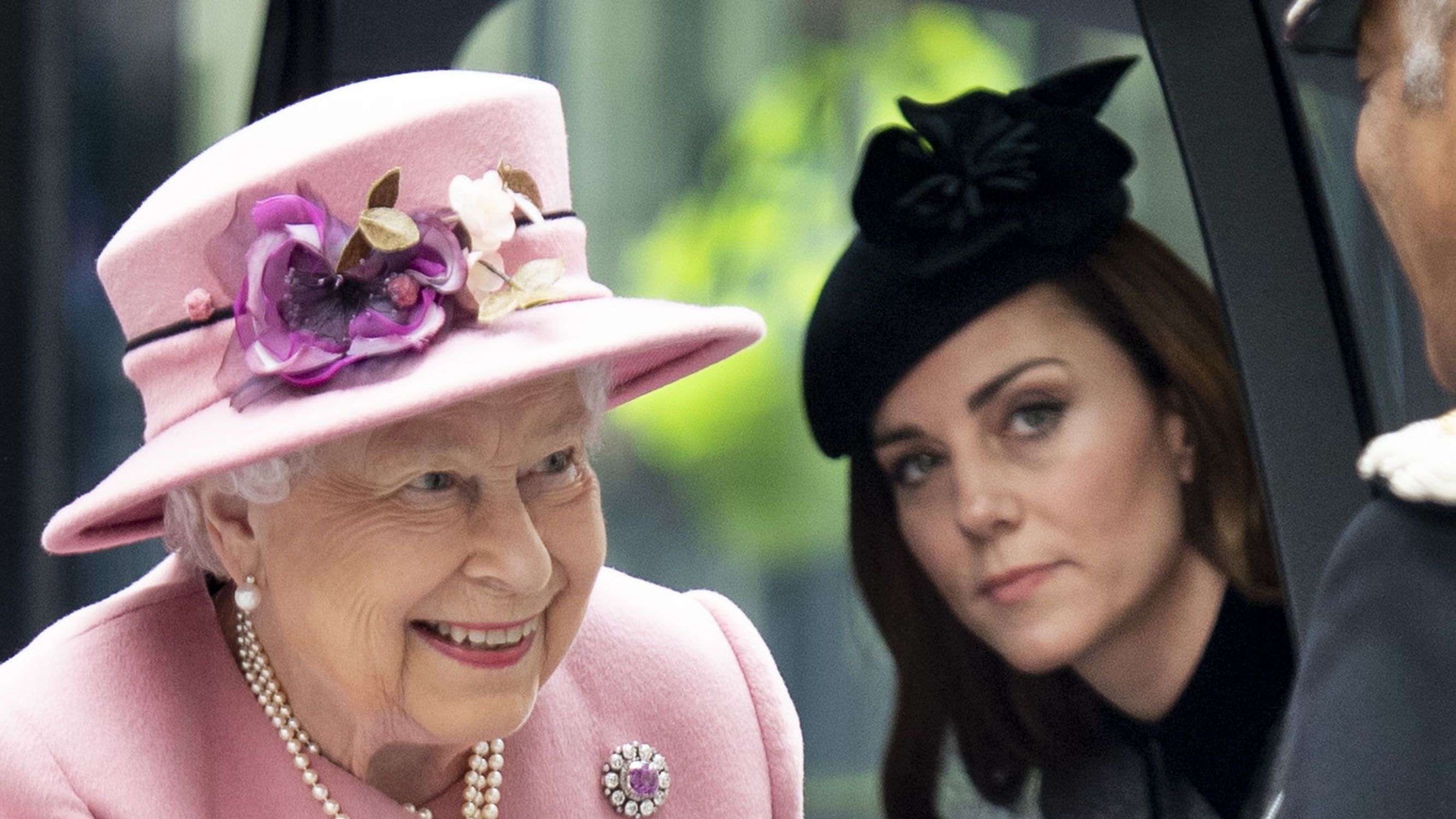Queen Elizabeth II vs. Catherine, Duchess of Cambridge: Royal Fashion  Face-Off!