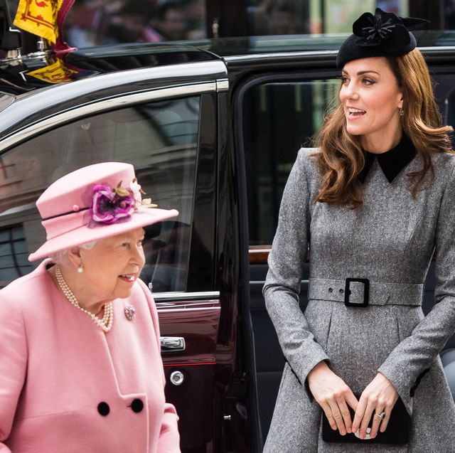 queen elizabeth ii and the duchess of cambridge visit king's college london
