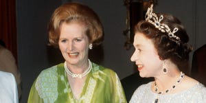 ZMB: Queen Elizabeth II and Margaret Thatcher visit Zambia