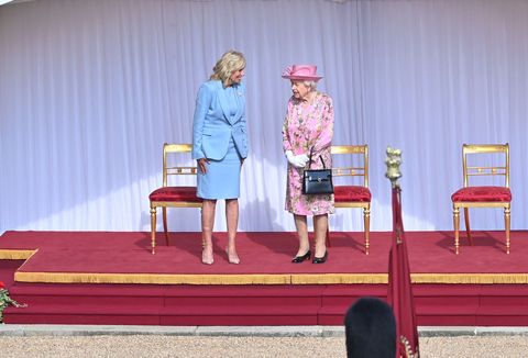 the queen invites the president of the united states and the first lady to tea