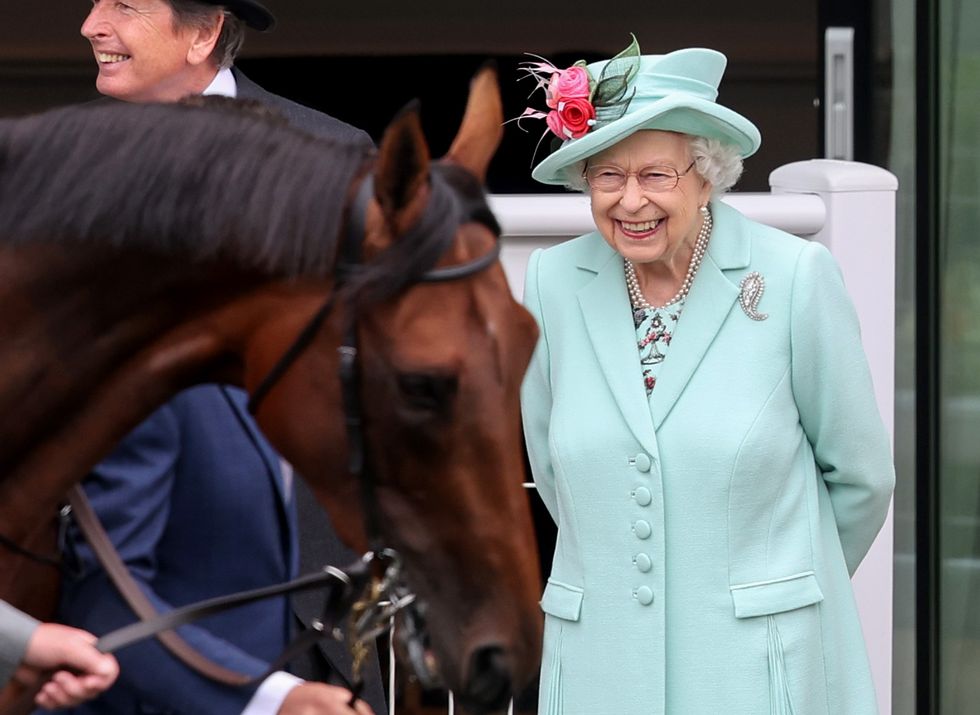 queen elizabeth at royal ascot in 2021