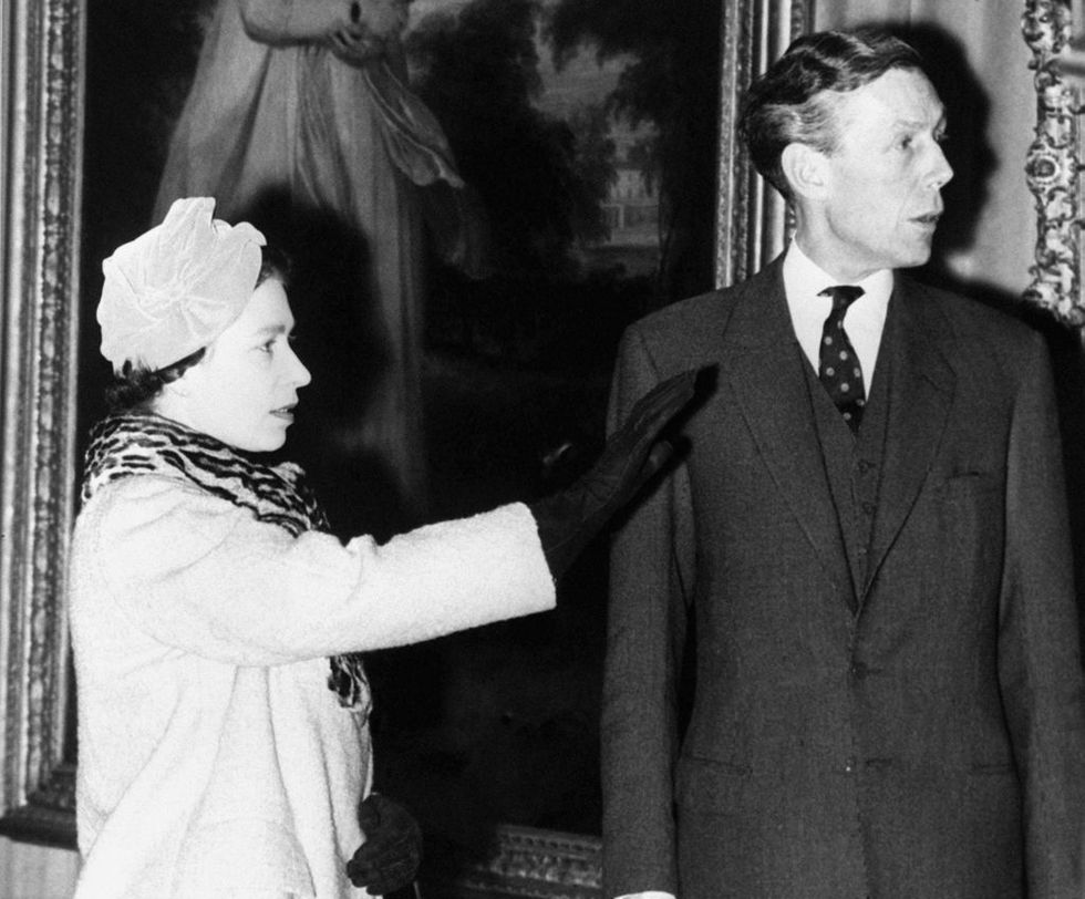 Royalty - Queen Elizabeth II and Sir Anthony Blunt - Courtauld Institute of Art