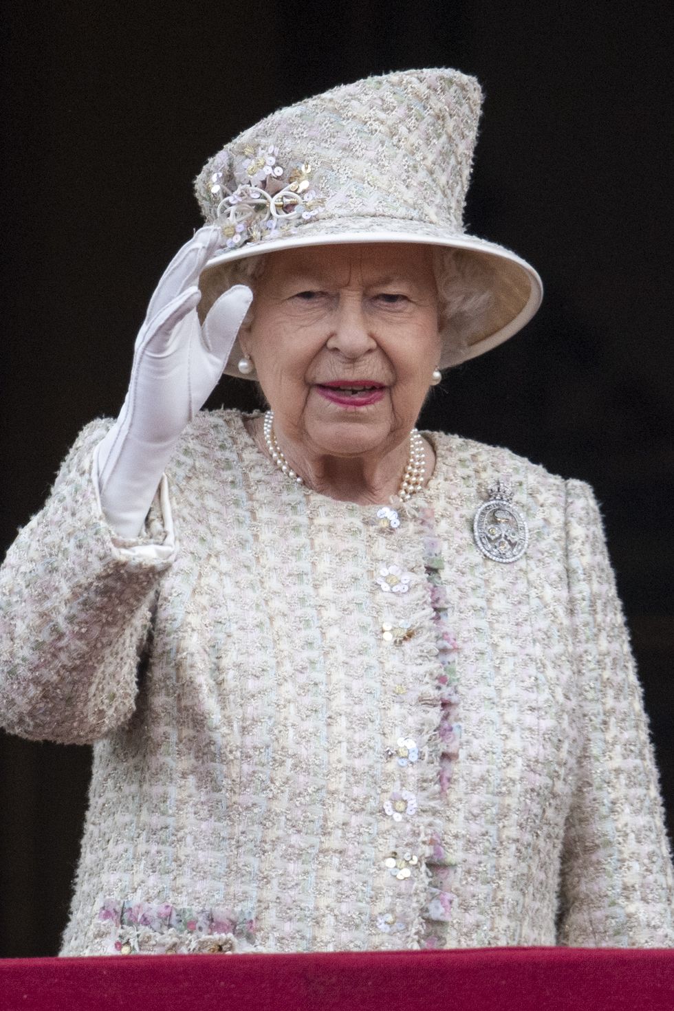 英國女王96歲逝世！回顧伊莉莎白二世在位70年來的最佳服裝造型
