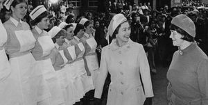 queen elizabeth ii visits great ormond street hospital, london, 10th november 1977