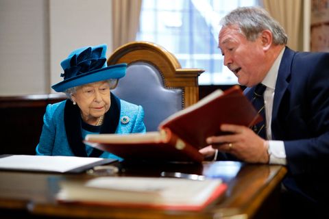 The Queen Visits The Royal Philatelic Society