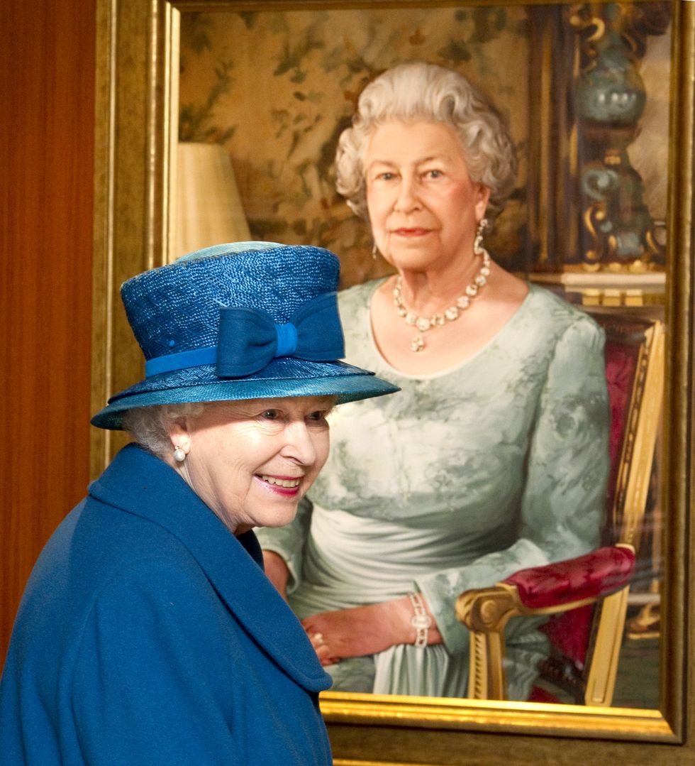 queen elizabeth names new cunard vessel ceremony