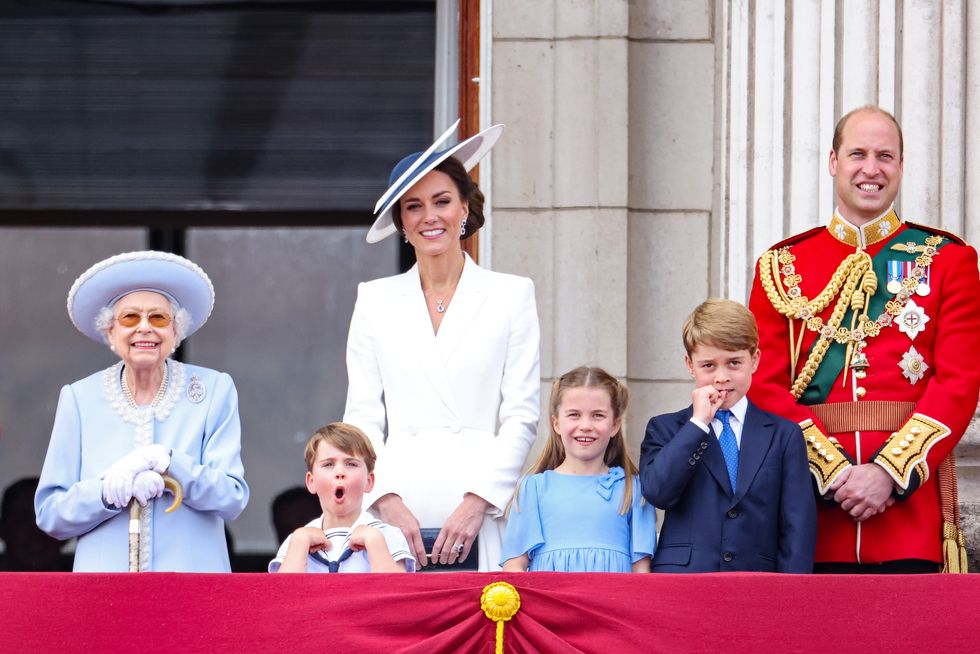 Kate Middleton Channels Queen Elizabeth's Final Buckingham Palace ...