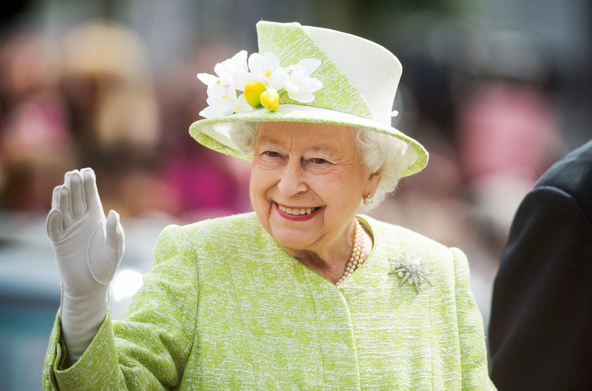 エリザベス女王、95歳の誕生日はどうお祝いする？