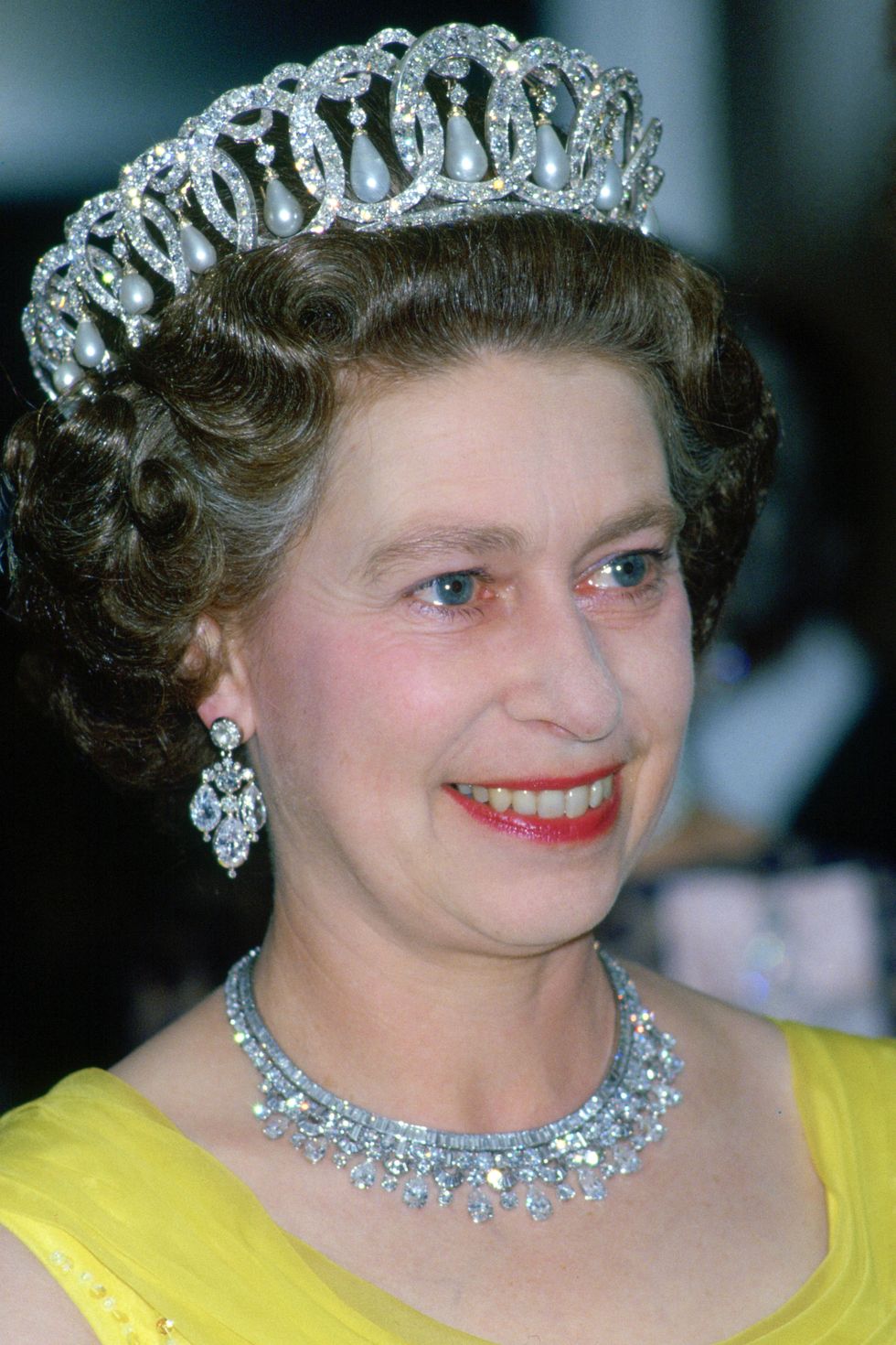 解碼英國皇室15個璀璨鑽石造型！「黛安娜王妃最愛冠冕、凱特王妃出鏡率最高耳環？」有許多來自於英國女王的鑽石珠寶收藏﻿