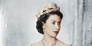 queen elizabeth ii of england portrait exhibition