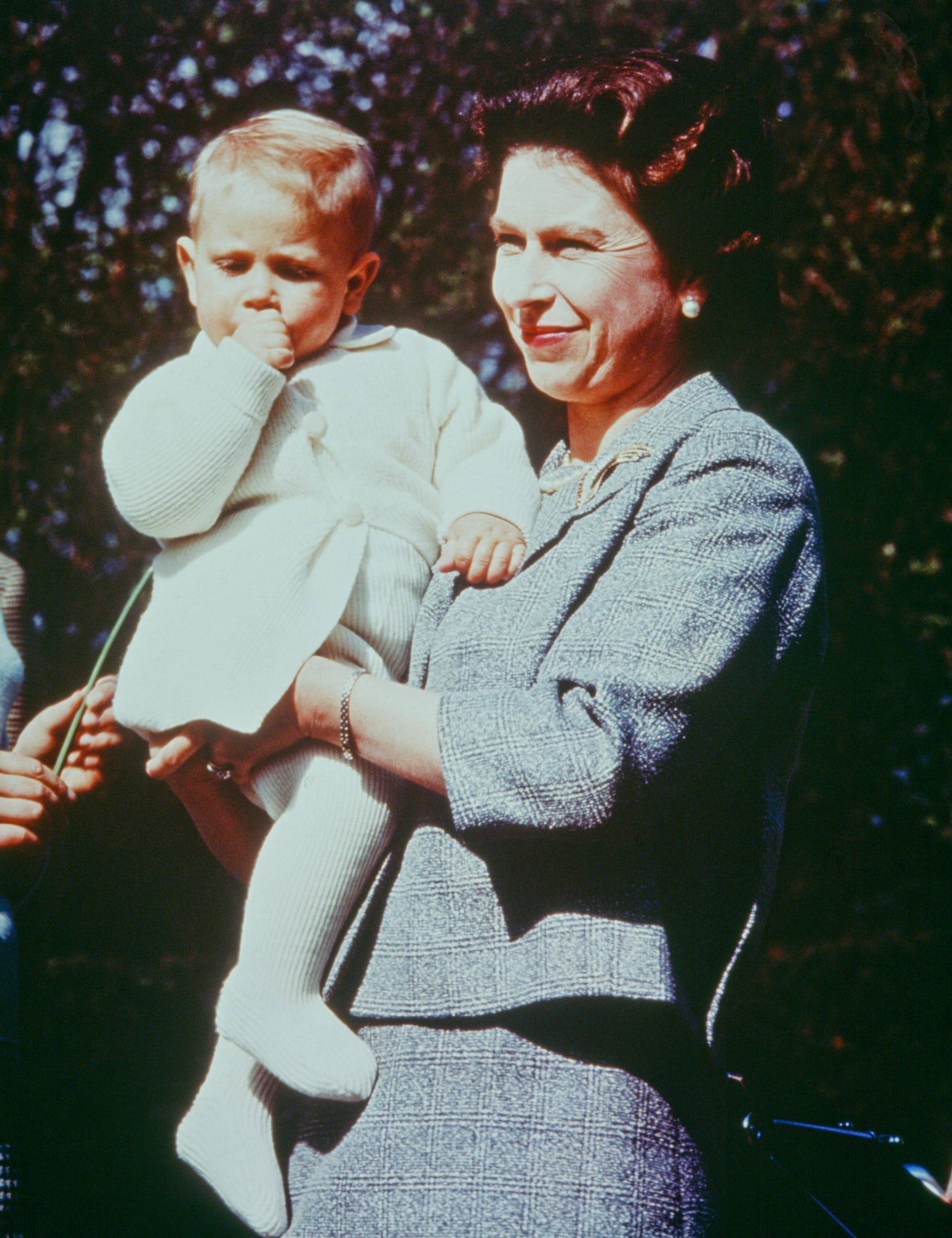 Queen Jubilee Timeline: 33 Photos of The Queen's life