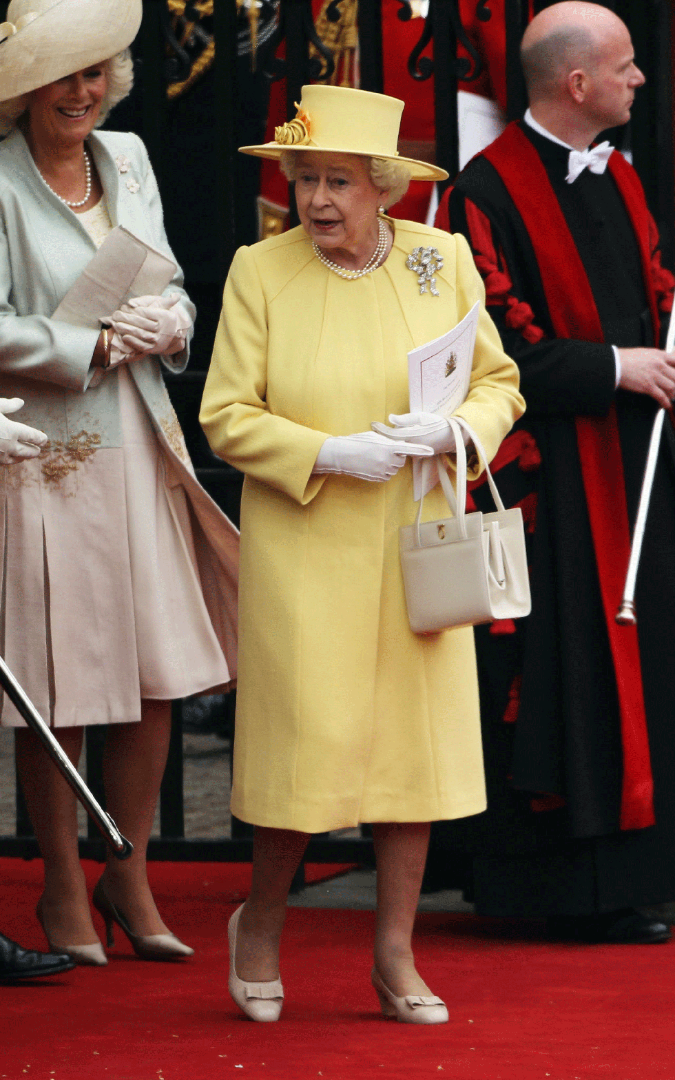 Queen Elizabeth Royal Wedding Outfit