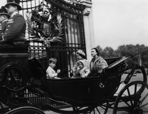 princess anne prince charles princess margaret queen mother trooping the colour carriage