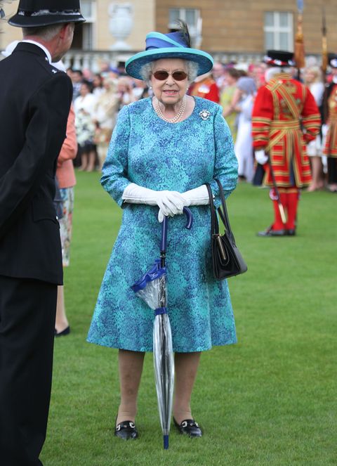 queen elizabeth umbrella