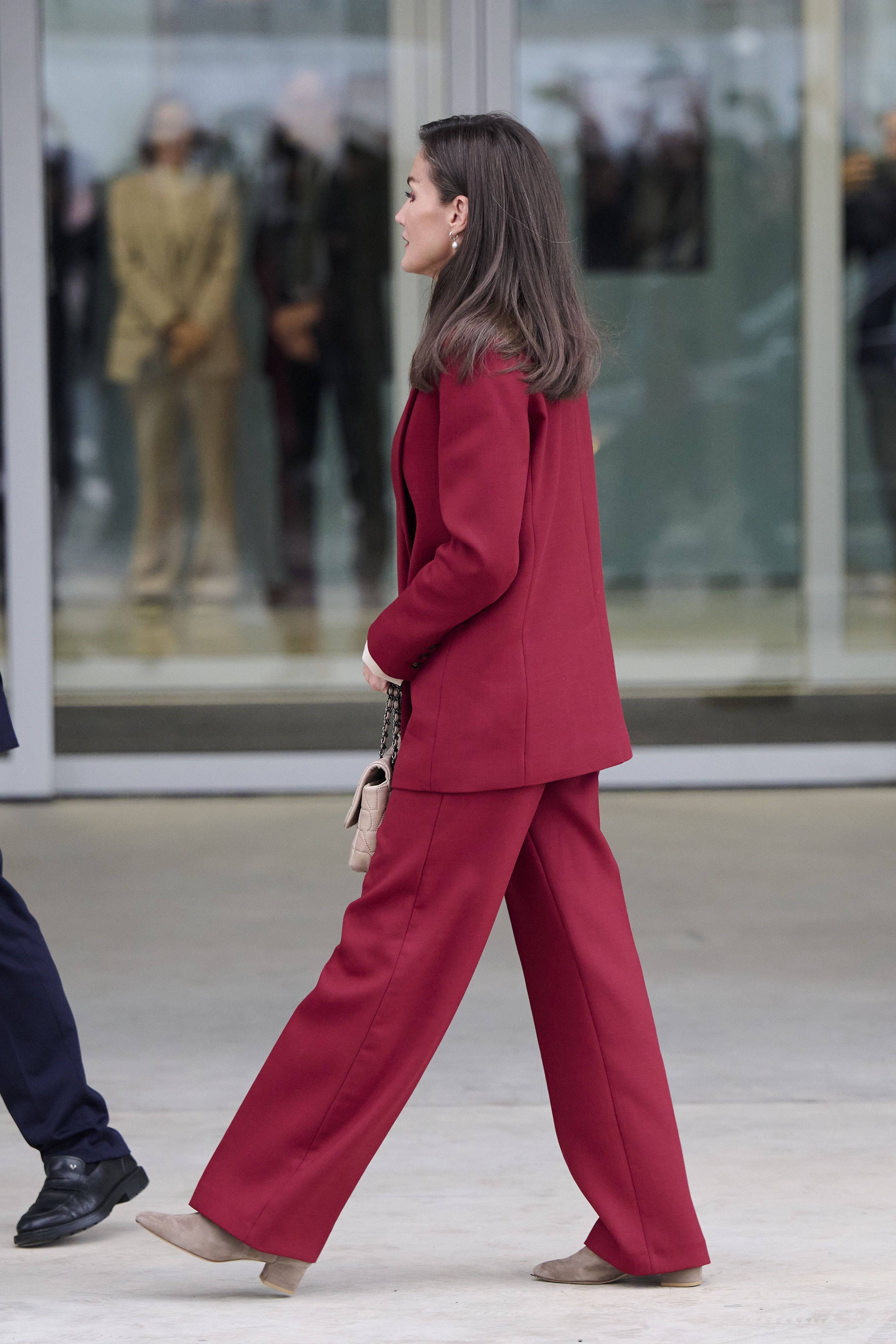 Shop Queen Letizia's Burgundy Sézane Suit