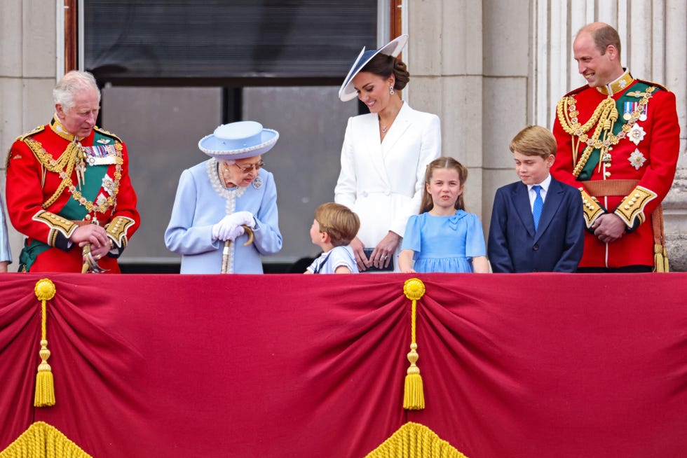 london, england   june 02  l r  prince charles, prince of wales, queen elizabeth ii, prince louis of cambridge, catherine, duchess of cambridge, princess charlotte of cambridge, prince george of cambridge and prince william, duke of cambridge on the balcony of buckingham palace during the trooping the colour parade on june 02, 2022 in london, england the platinum jubilee of elizabeth ii is being celebrated from june 2 to june 5, 2022, in the uk and commonwealth to mark the 70th anniversary of the accession of queen elizabeth ii on 6 february 1952  photo by chris jacksongetty images