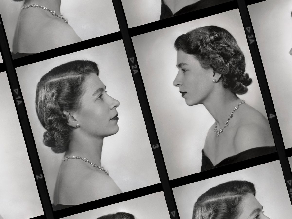 Aufstiegschance First Official Portraits of Elizabeth Queen Photos From — 1952