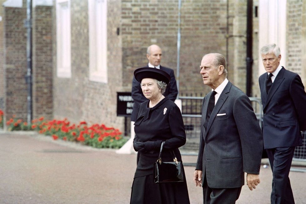 britains queen elizabeth ii and britains prince philip, duke of edinburgh arrive to pay their respects to diana s body in the chapel royal on the eve of the princess of wales funeral, at st jamess palace in london on september 5, 1997 photo by thomas coex afp photo by thomas coexafp via getty images